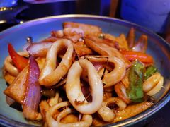 -钳真多钓虾馆·小龙虾海鲜烧烤(九六广场店)