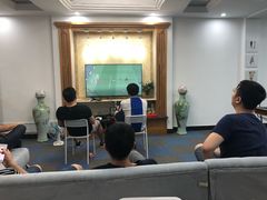 -蓝房子轰趴俱乐部(天鹅湖假日山庄别墅店)