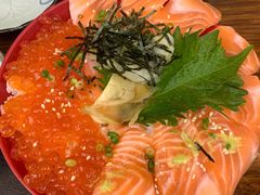 三文鱼亲子丼-黑门食堂
