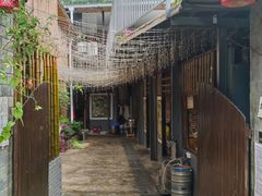 门面-老妈灶房柴火鸡(香雪海路店)