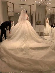点击看大图 -GRACE KELLY婚纱与礼服(北京店)