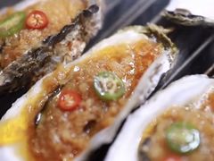 炭烤生蚝-兆辉木炭海鲜烧烤·海鲜小炒