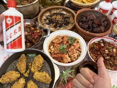 -堂瓦里·33年传统赣菜(第一街区店)