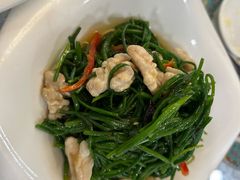 -汗腾格里·风味餐厅(新疆驻京办店)