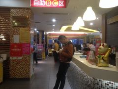 -怡人怡口牛排海鲜自助(飞龙大厦店)