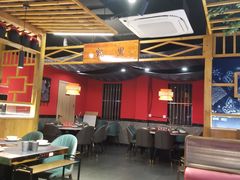-由衷贵州酸汤牛肉火锅(新桥店)