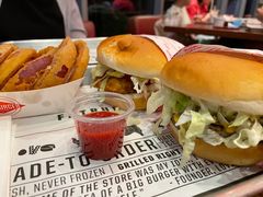 -FATBURGER 特富客汉堡(外交公寓店)