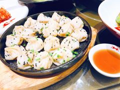 黑松露拇指生煎-上海人家花樣年华(中山公园店)