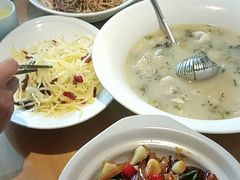 -严记小天府酸菜鱼(西四路店)