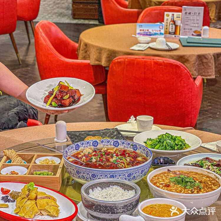 转角·上海老弄堂|打卡老上海正宗本帮菜~