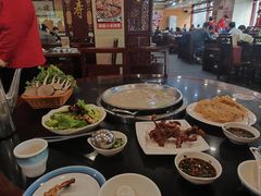 -老来福·非遗酸汤兔(凯旋路店)