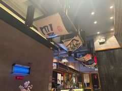 -8PINTS八品脱·日料·烧鸟·精酿小酒馆(莘庄店)