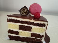 层层巧克力小蛋糕-巴黎贝甜(周浦海印店)