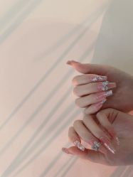 -Fanni美甲美睫皮肤管理