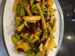 -瑞杰烧烤店·24小时营业(山东路店)