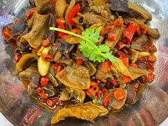 -堂瓦里·33年传统赣菜(第一街区店)