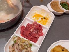 -黑金·寻焰自助百汇·烤肉·火锅(中街店)