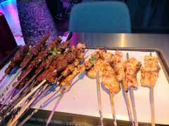 -燥次·烧烤酒场(万象城店)