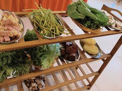 -老石黑山羊毛驴肉火锅(金凯广场店)