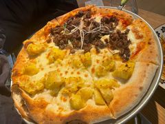 榴莲牛肉双拼披萨-1861意大利餐厅(文化广场店)