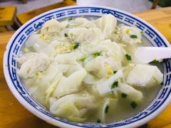 -胖子馄饨坊(天目大厦东南)