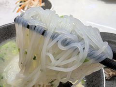 -点蹄擂椒猪脚饭(天虹汇一城店)