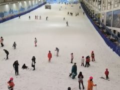 -乔波室内滑雪场