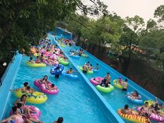 -热带风暴水上乐园