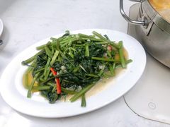 -肥仔文澳门猪骨煲(南京西路店)