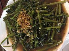 -班赞海鲜市场胖阿姨加工点