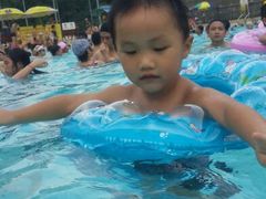 android_upload_pic-越秀山游泳场