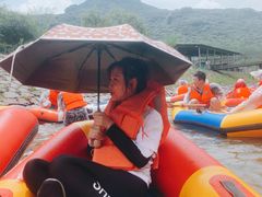-帽儿山漂流