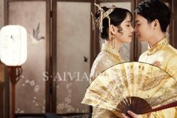 -雪中彩影婚纱摄影·微光艺术中心