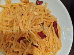 -川流不息·地道川菜·小龙虾(松东路店)