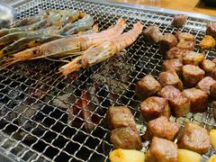 -肉甲韩国木炭烤肉(新壹街1店)