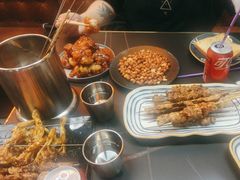 -许哥东北烧烤·铁丳烤串·宫后夹肉(繁花中心店)