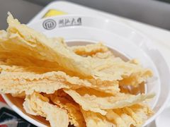 炸腐竹-潮汕大目牛肉火锅(水围店)