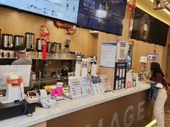 -霸王茶姬(南强街店)