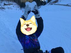 -丝绸之路山地度假区滑雪场