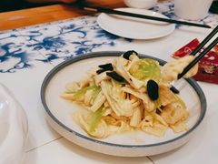 辣汁拌脆笋-东方饺子王(新奥购物中心店)