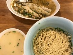 雪菜黄鱼面-朱洪元苏式面馆(绿宝广场店)