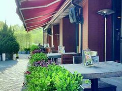 -Geneva日内瓦餐厅(西郊宝成花苑店)
