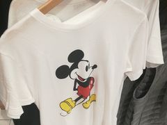 -优衣库(广州天河领展广场店)