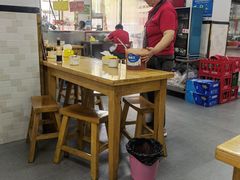 -牛味十足传统美食(凤凰西街店)