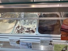 -VENCHI 闻绮(上海佛罗伦萨小镇店)