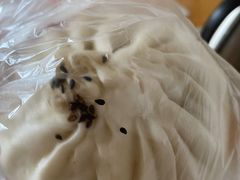 鲜肉笋丁包子-白玉兰食品(中山公园龙之梦店)