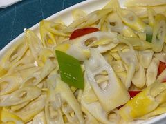 手剥笋-干老四雅鱼饭店(滨江西路店)