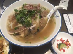 -美奈小馆·越南料理(中航城君尚购物中心店)