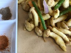 -关东小磨东北菜(上海长风大悦城店)