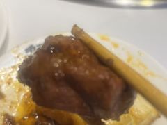 -咱屯子铁锅炖直营店(保利店)